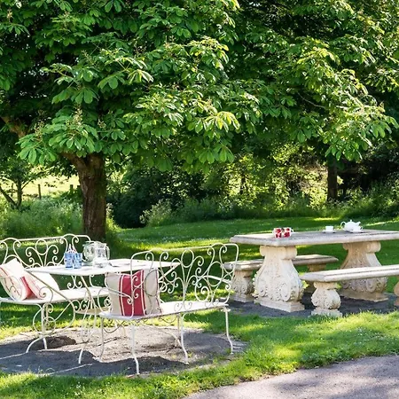 6 Bed In Sz151 * Lamplugh