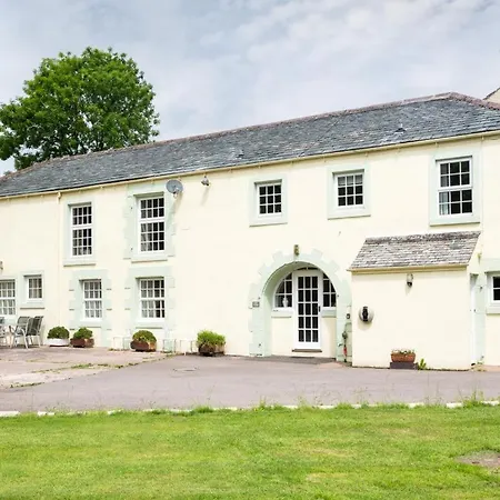 6 Bed In Sz151 Holiday home Lamplugh