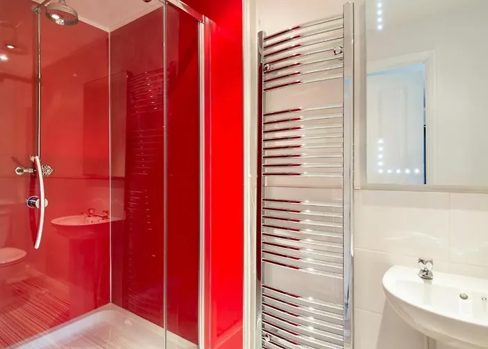 6 Bed In Workington Oc-sz151 *