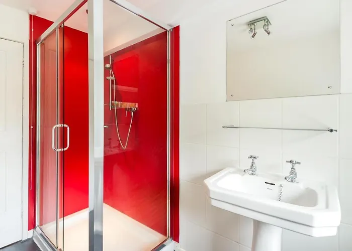 6 Bed In Workington Oc-sz151